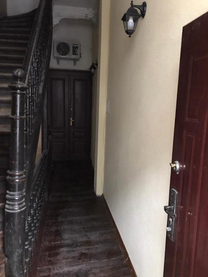 Apartments On Shevchenko Avenue Lviv Bagian luar foto